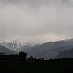 The Green Mountain Lodge