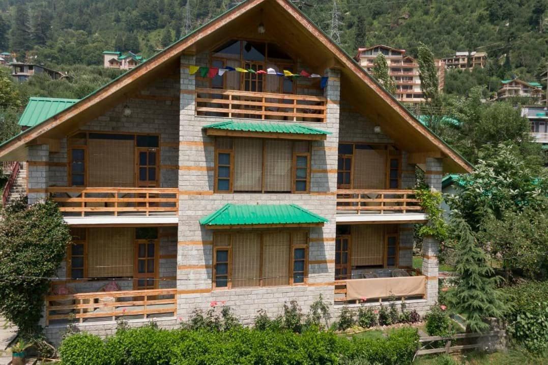 The Mountain Bed & Breakfast Manali (Himachal Pradesh)